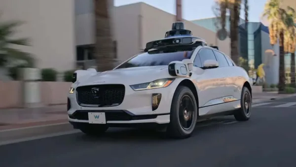 Waymo, 271 milyon milde 841 yaralanmayı önlediğini açıkladı