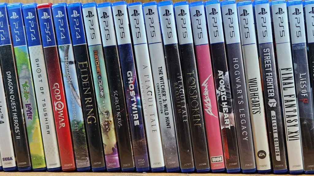 PlayStation 4 ve PlayStation 5 oyunlarının kutularında yer alan bir fotoğraf.
