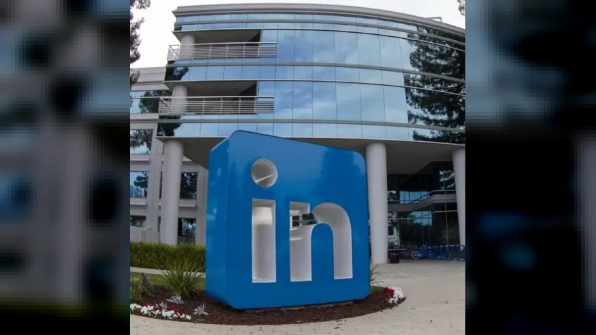 LinkedIn logosu ve tarayıcı uzantısı simgeleri
