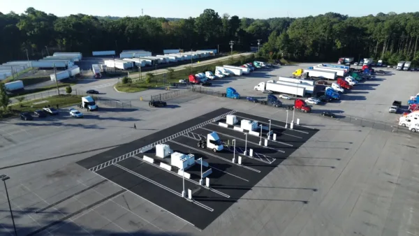 Tesla, Atlanta-Savannah Hattında İlk Semi Şarj Koridorunu Açtı